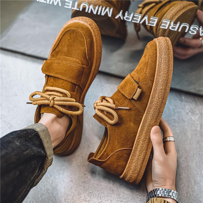 Roman Suede Sneaker