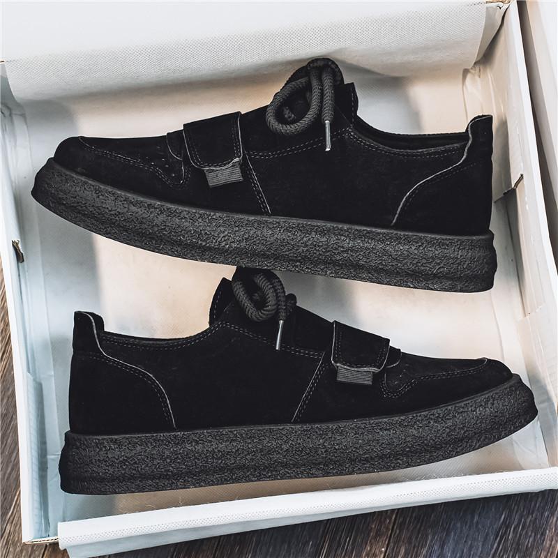 Roman Suede Sneaker