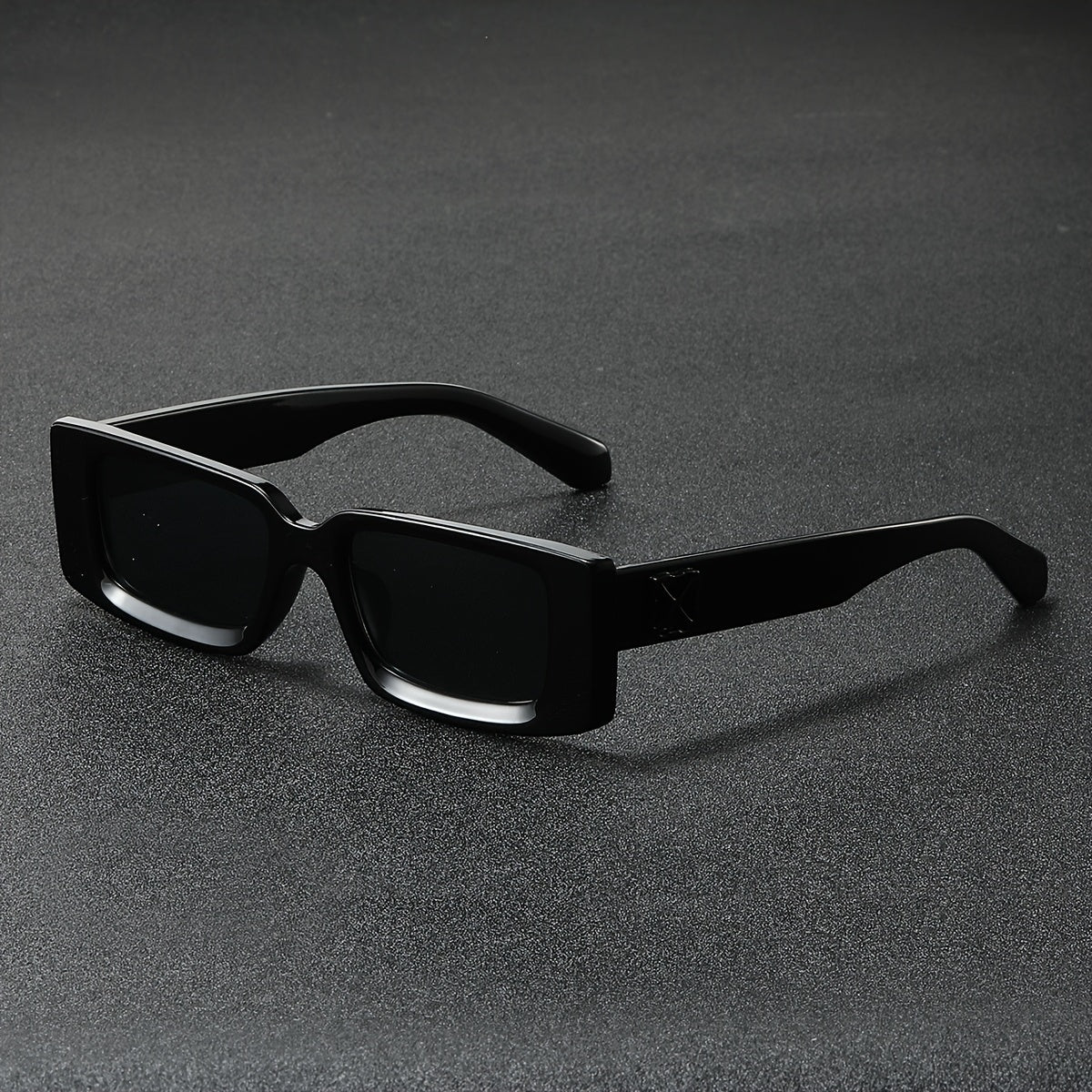 The Noir Shades